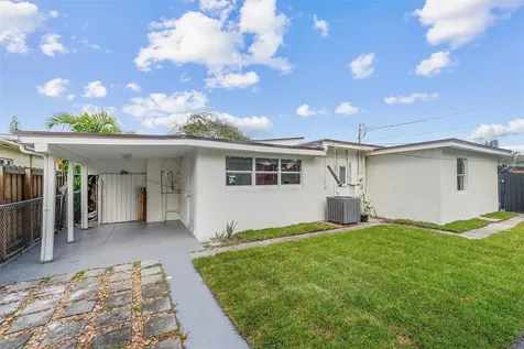 6840 SW 3rd Street Miami FL 33144