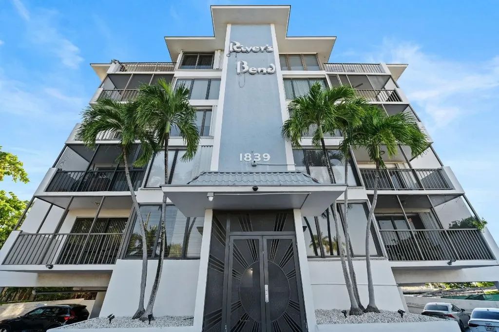 1839 Middle River Drive Fort Lauderdale FL 33305