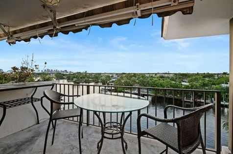 1839 Middle River Drive Fort Lauderdale FL 33305
