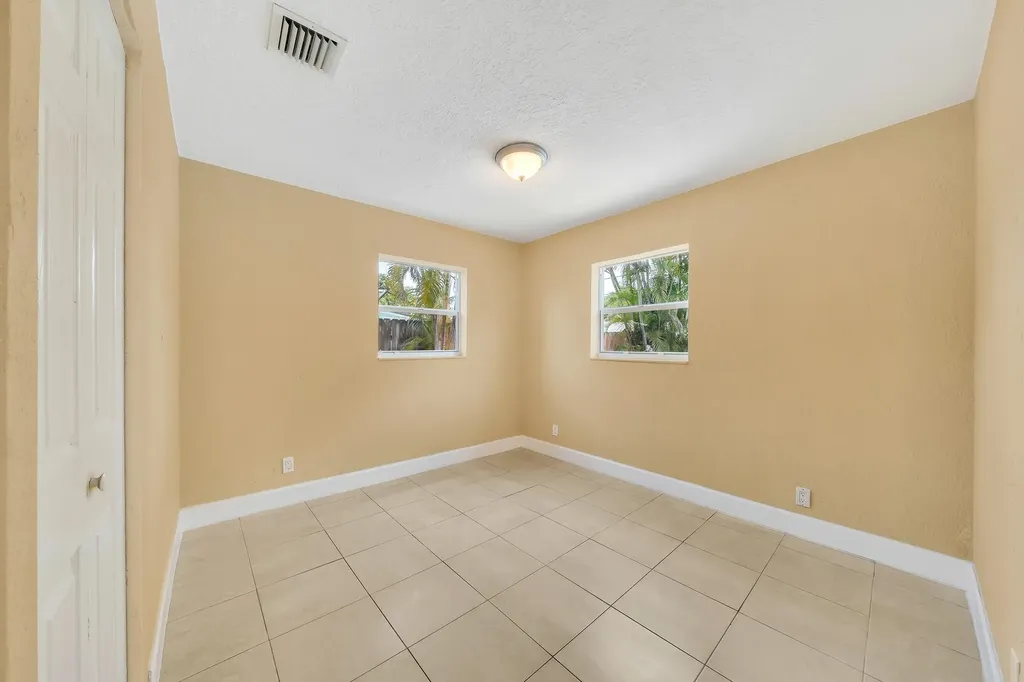 1412 NE 25th Court Pompano Beach FL 33064