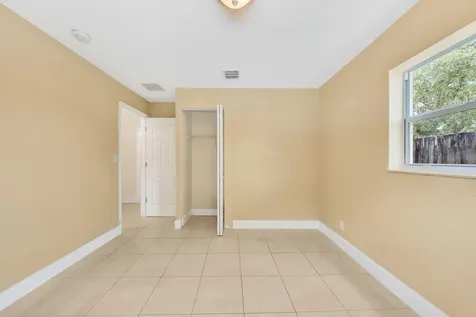 1412 NE 25th Court Pompano Beach FL 33064