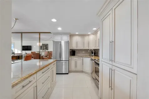 1620 S Ocean Boulevard Lauderdale By The Sea FL 33062