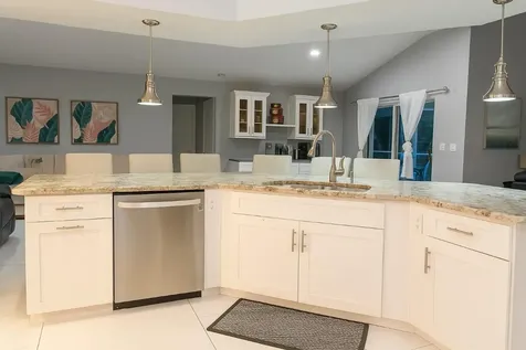 6715 NW Pinson Court Port St Lucie FL 34983