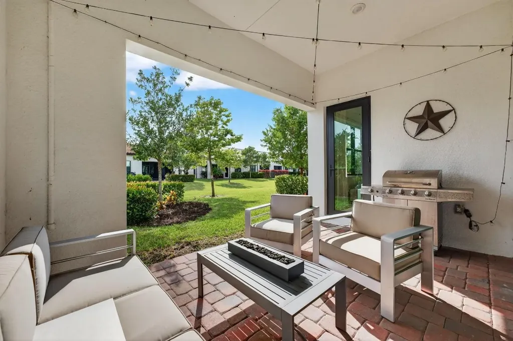 7434 N Blue Spring Drive Parkland FL 33067