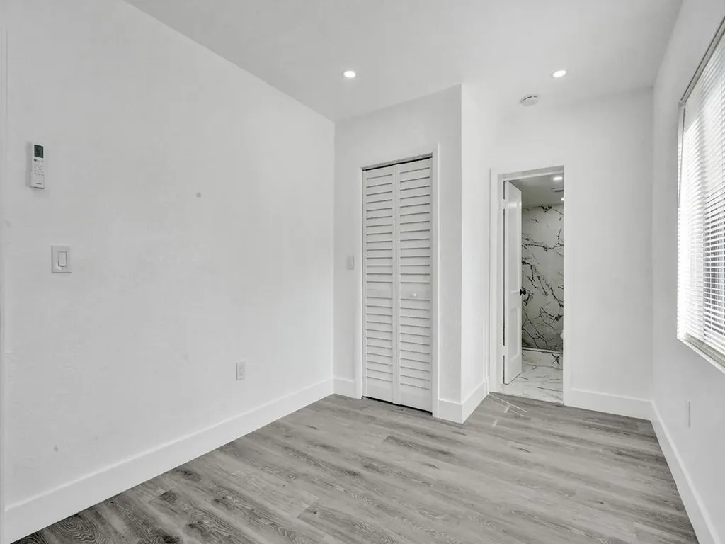 940 SW 28th Street Fort Lauderdale FL 33315