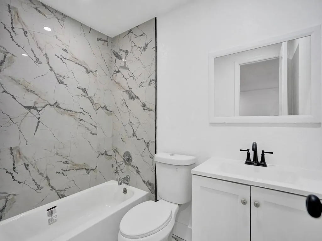 940 SW 28th Street Fort Lauderdale FL 33315