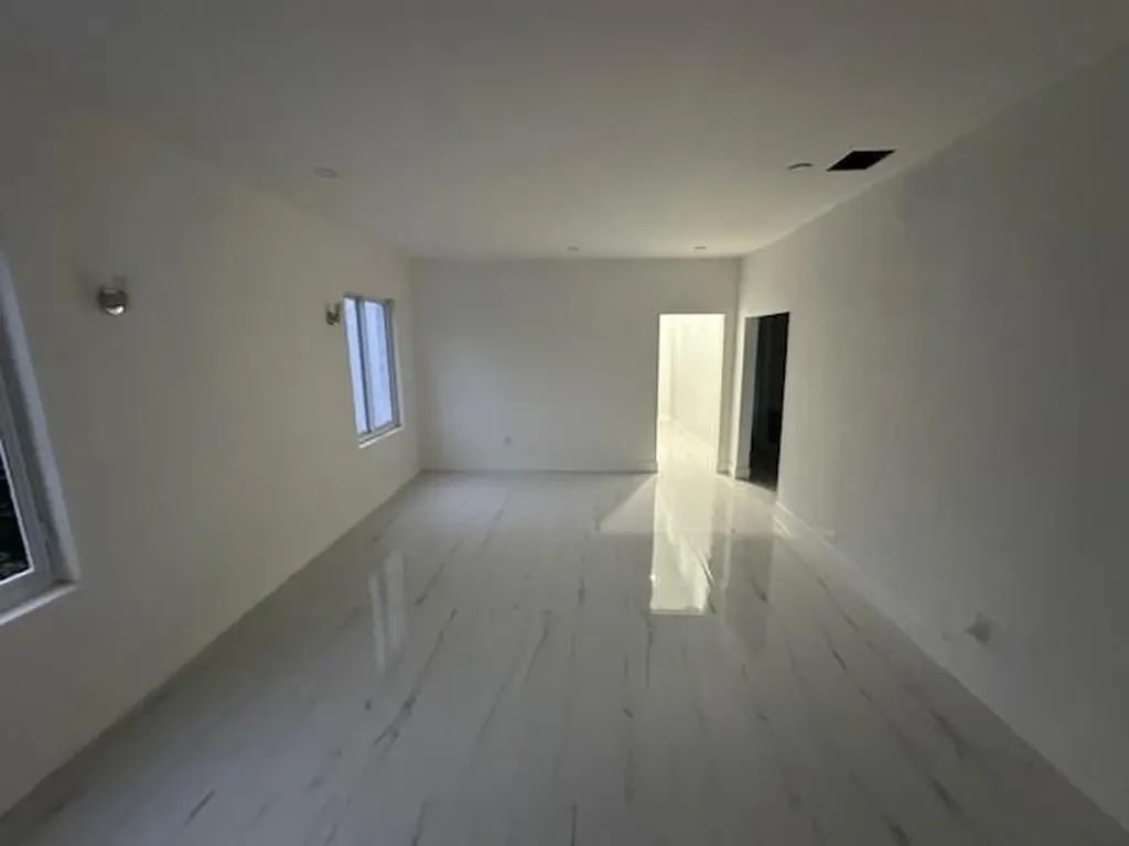 55 NW 47th Street Miami FL 33127