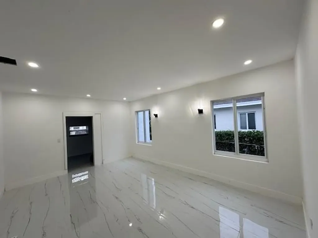 55 NW 47th Street Miami FL 33127