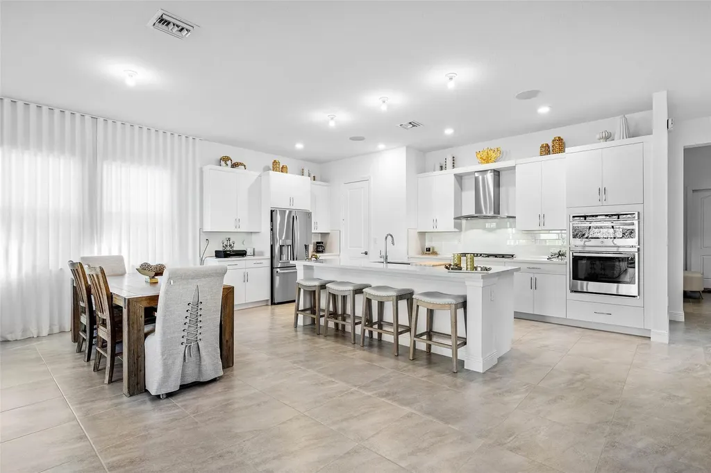 12295 N Baypoint Circle Parkland FL 33076