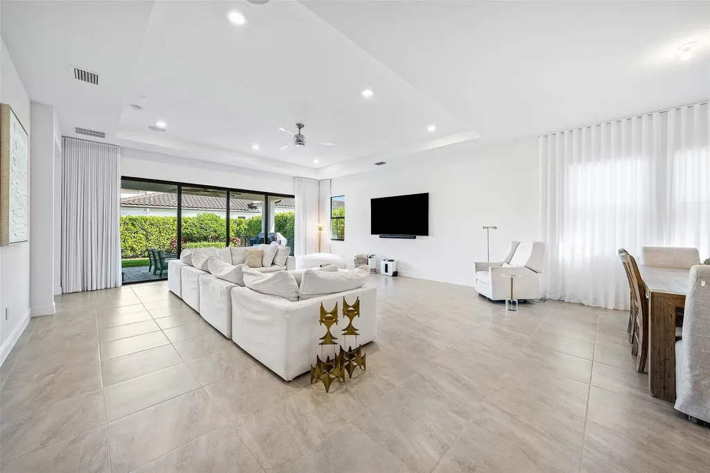 12295 N Baypoint Circle Parkland FL 33076