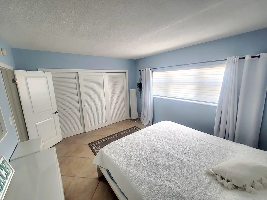 3200 NE 7th Court Pompano Beach FL 33062