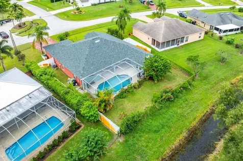 631 SE Stow Terrace Port St Lucie FL 34984