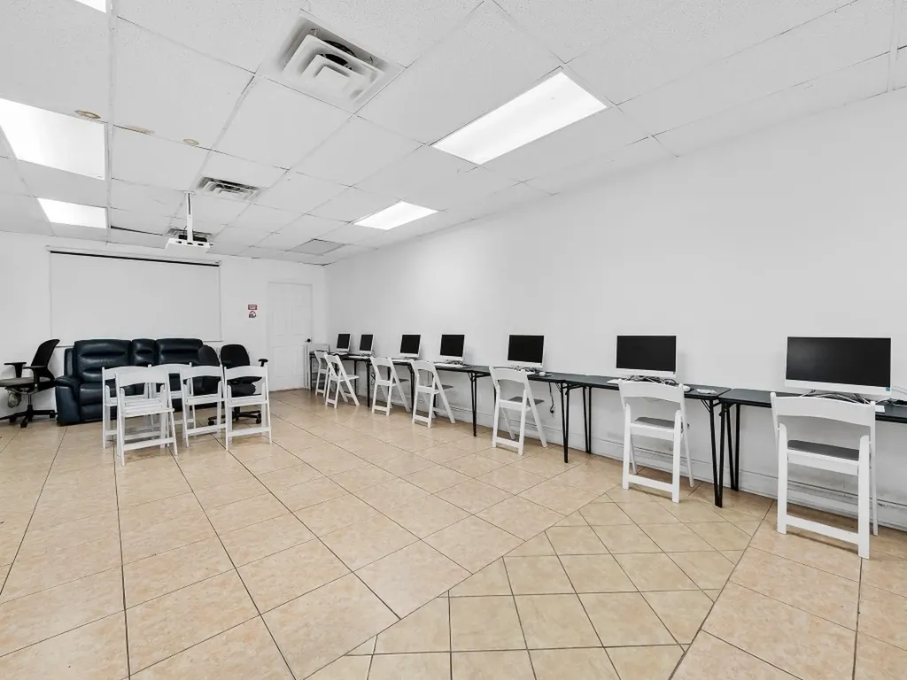 3419 & 3451 N & 3451 Andrews Avenue Oakland Park FL 33309