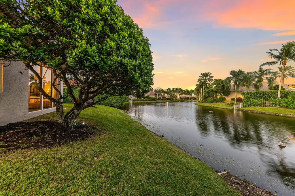 11064 Canary Island Court Plantation FL 33324
