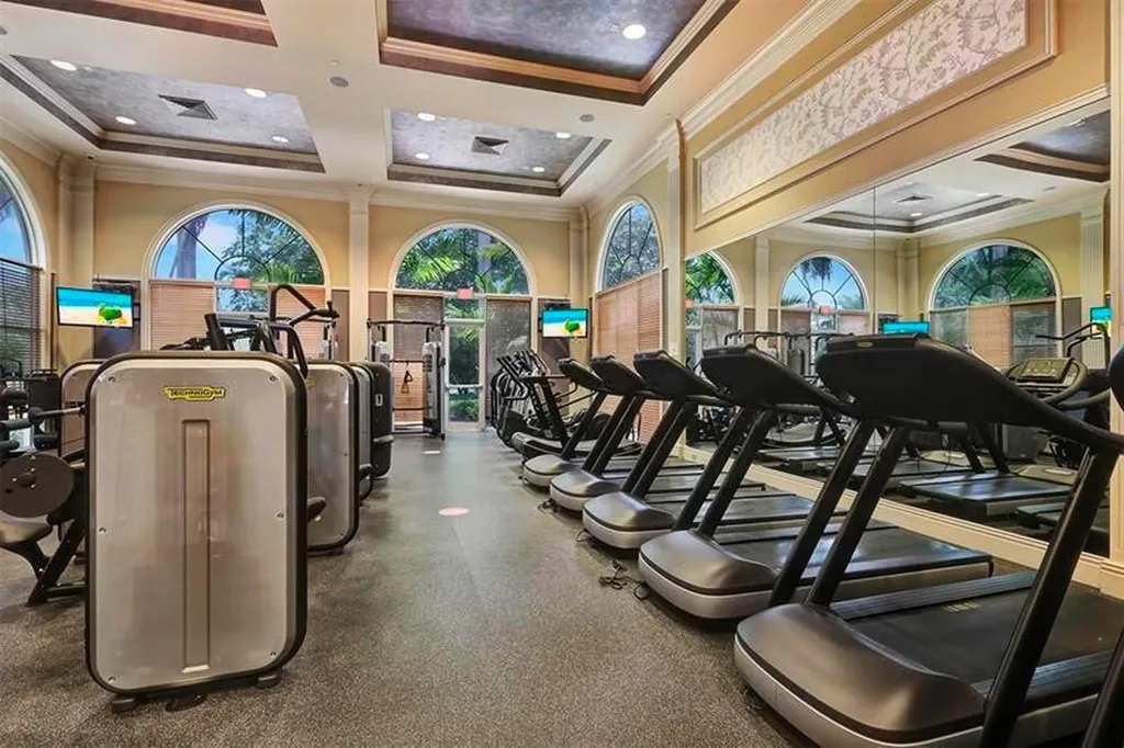 11064 Canary Island Court Plantation FL 33324