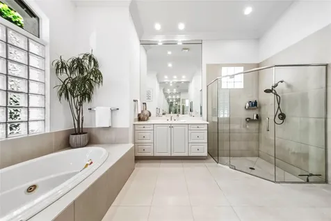 11064 Canary Island Court Plantation FL 33324