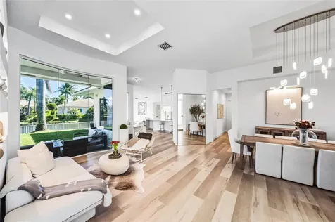11064 Canary Island Court Plantation FL 33324