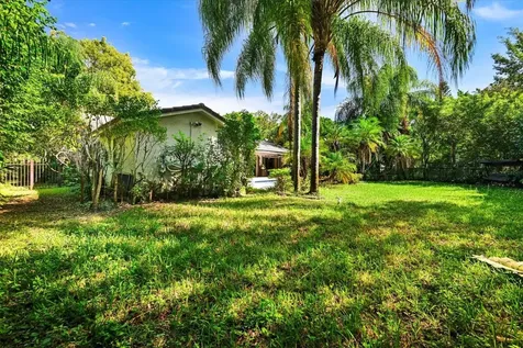 11350 NW 1st Place Coral Springs FL 33071
