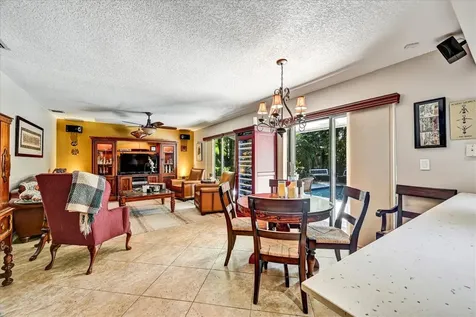11350 NW 1st Place Coral Springs FL 33071