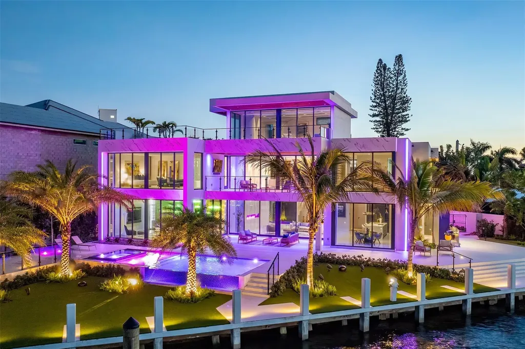 1555 SE 14th Court Deerfield Beach FL 33441
