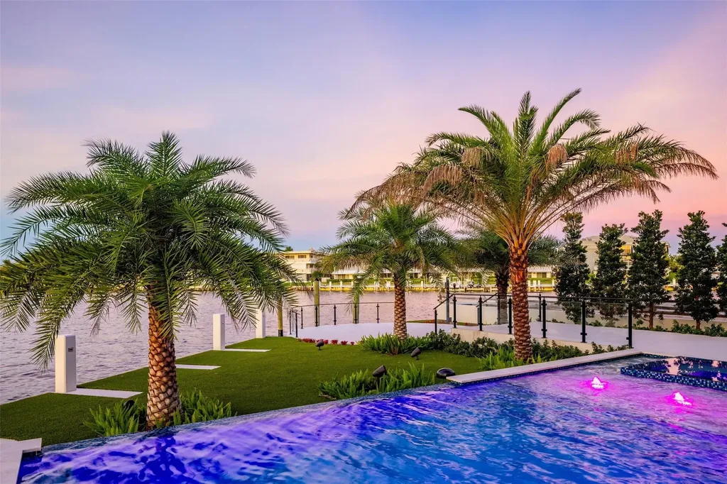 1555 SE 14th Court Deerfield Beach FL 33441