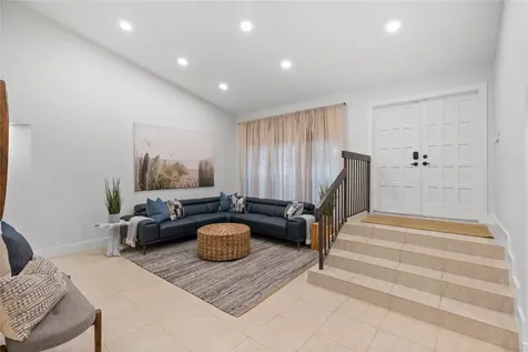 10877 NW 6th Street Coral Springs FL 33071