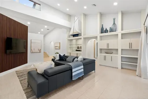10877 NW 6th Street Coral Springs FL 33071