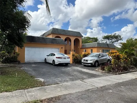 1091 NW 78th Terrace Plantation FL 33322