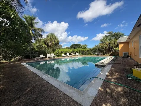 1091 NW 78th Terrace Plantation FL 33322