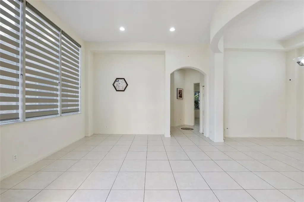 5834 NW 125th Terrace Coral Springs FL 33076