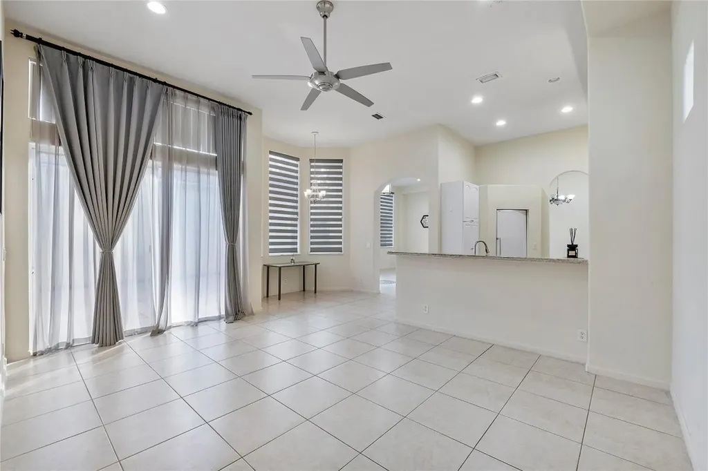 5834 NW 125th Terrace Coral Springs FL 33076