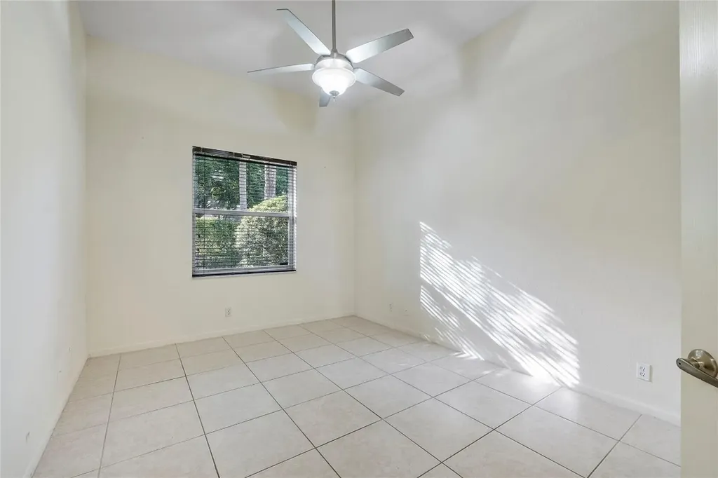 5834 NW 125th Terrace Coral Springs FL 33076