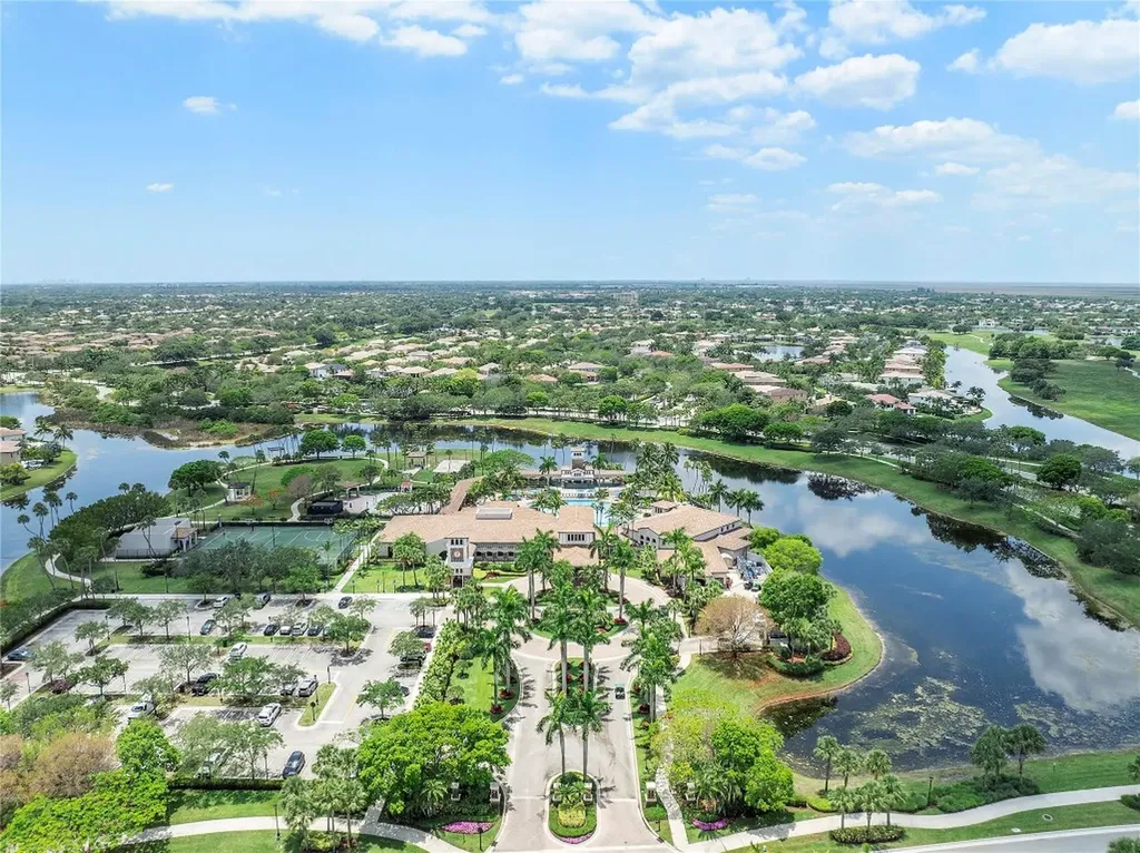5834 NW 125th Terrace Coral Springs FL 33076