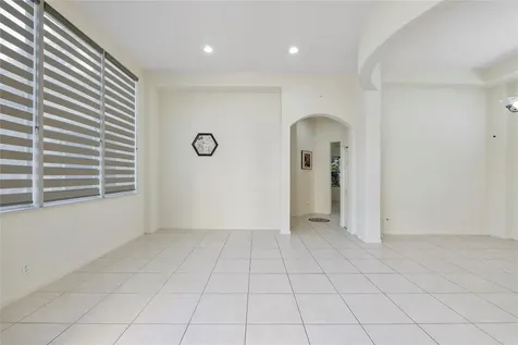 5834 NW 125th Terrace Coral Springs FL 33076