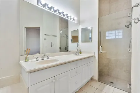 5834 NW 125th Terrace Coral Springs FL 33076