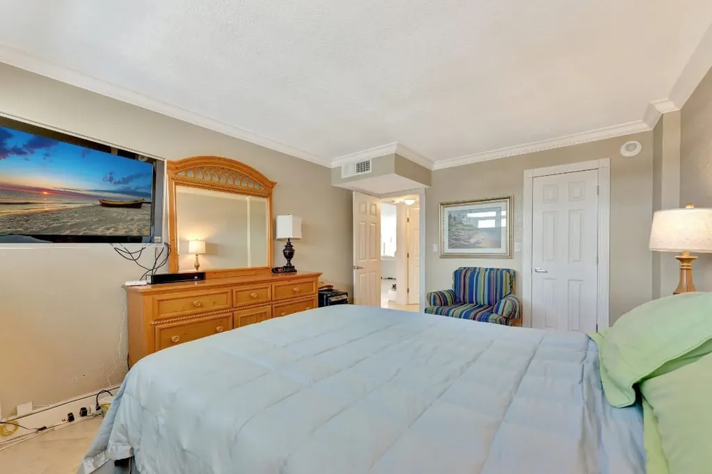 1012 N Ocean Boulevard Pompano Beach FL 33062