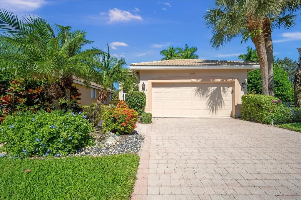 6723 Via Roma Delray Beach FL 33446