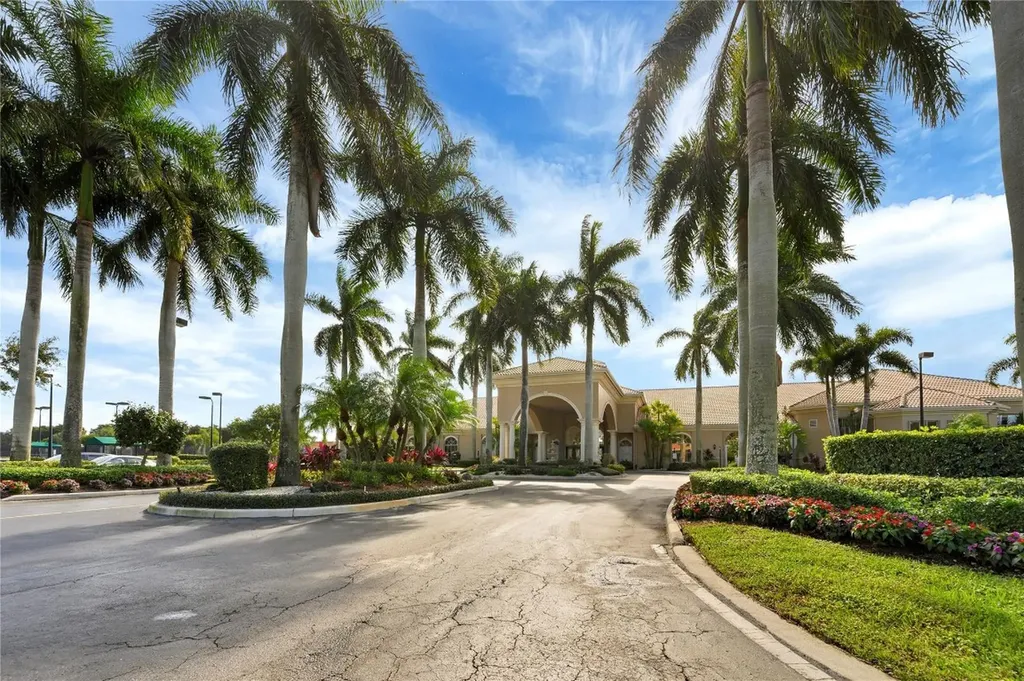 6723 Via Roma Delray Beach FL 33446