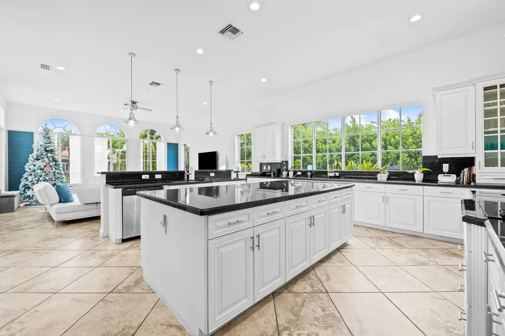 7888 NW 112th Way Parkland FL 33076