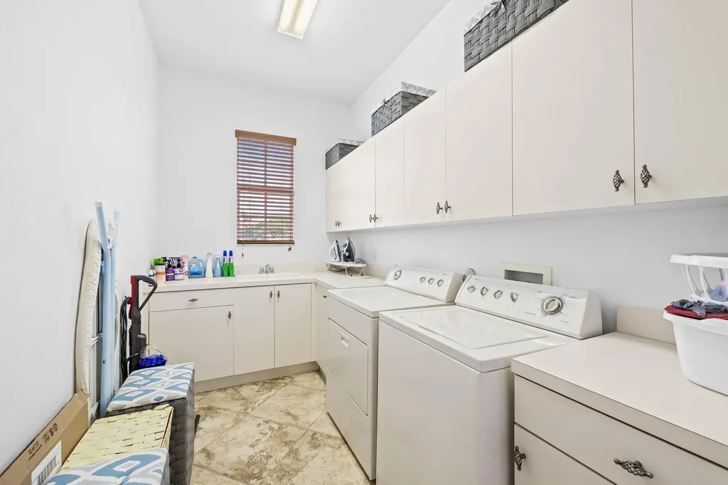 7888 NW 112th Way Parkland FL 33076
