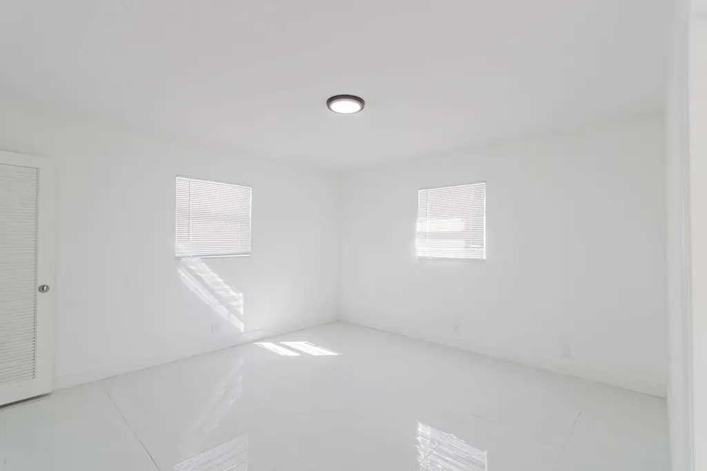 2810 NE 60th Street Fort Lauderdale FL 33308
