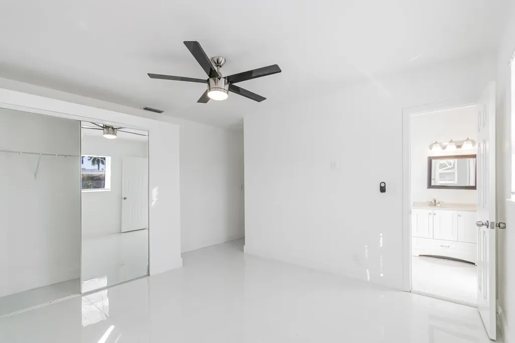 2810 NE 60th Street Fort Lauderdale FL 33308