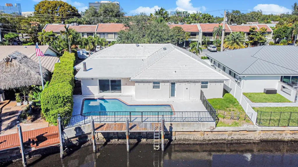 2810 NE 60th Street Fort Lauderdale FL 33308