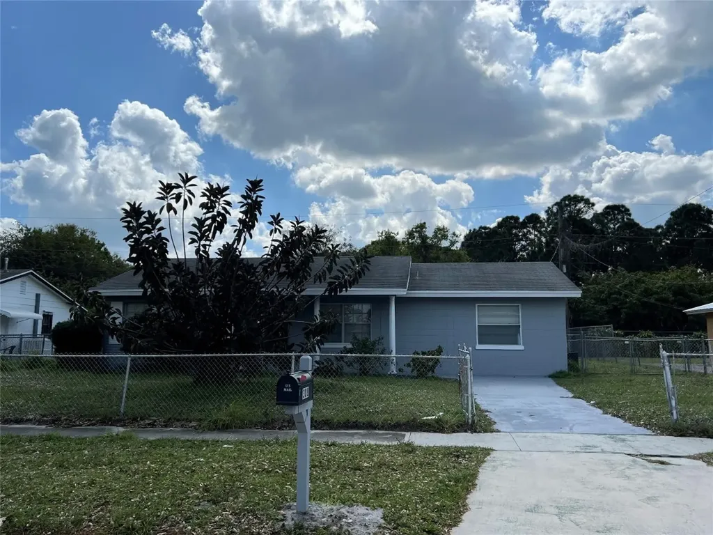 308 Essex Drive Fort Pierce FL 34946