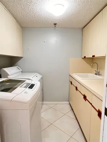 7567 Imperial Drive Boca Raton FL 33433