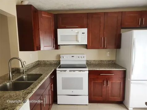 10293 NW 33rd Street Coral Springs FL 33065