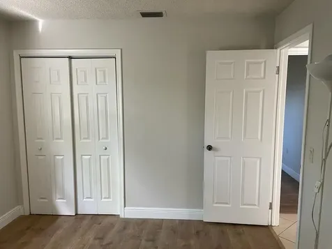 11700 NW 29th Place Sunrise FL 33323
