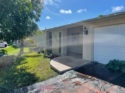 11700 NW 29th Place Sunrise FL 33323