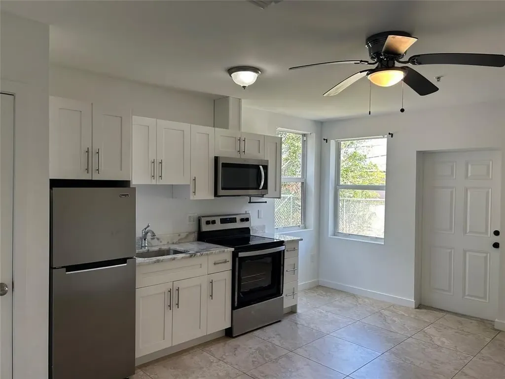 661 NW 21st Terrace Fort Lauderdale FL 33311