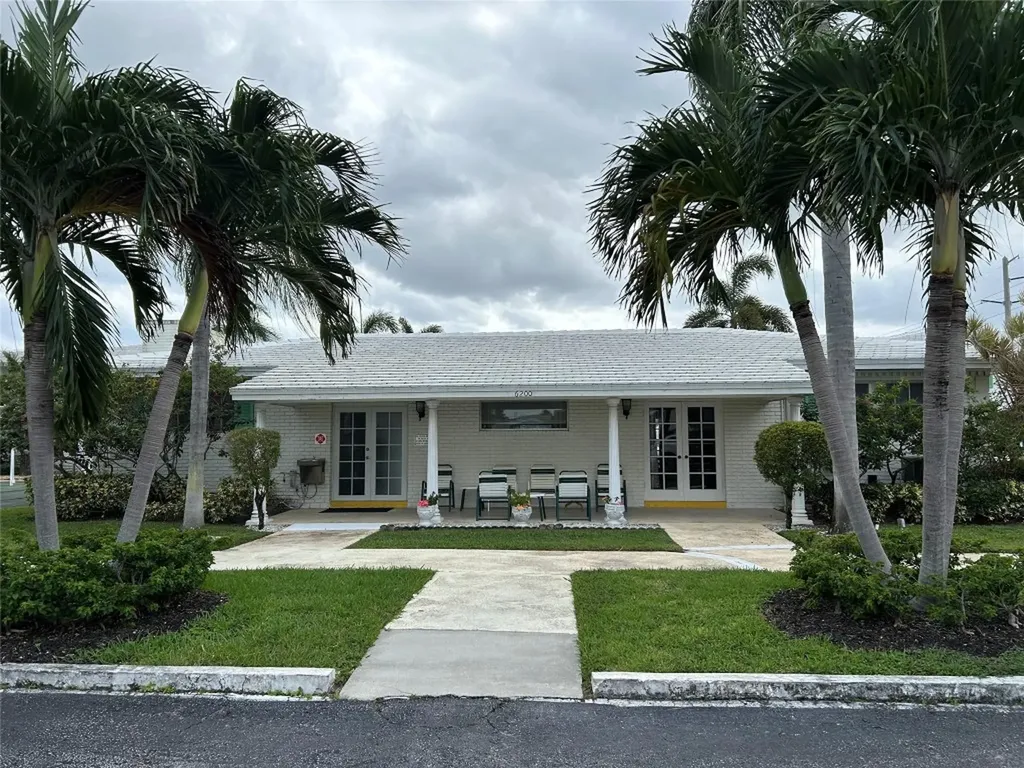 1821 NE 62nd Street Fort Lauderdale FL 33308